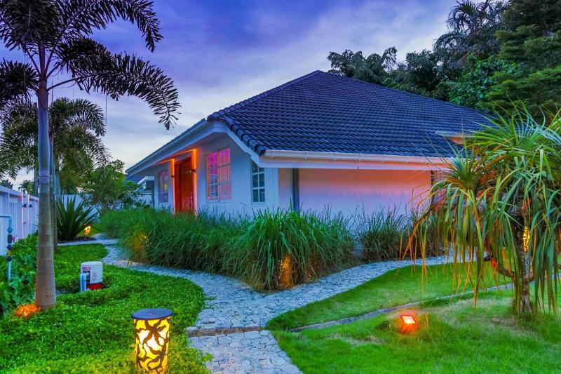 present house in phuket for rent
